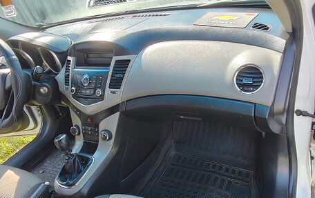 Chevrolet Cruze II, 2012 год, 650 000 рублей, 22 фотография