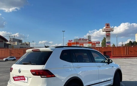 Volkswagen Tiguan II, 2021 год, 3 750 000 рублей, 4 фотография