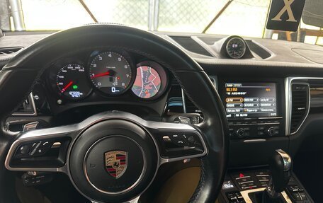 Porsche Macan I рестайлинг, 2015 год, 2 400 000 рублей, 13 фотография