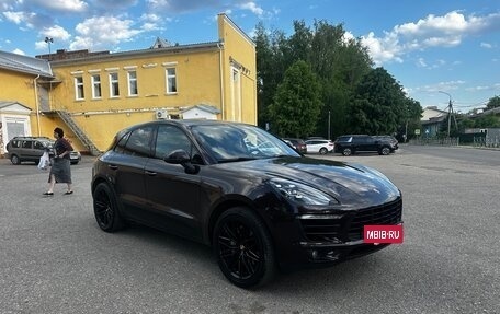 Porsche Macan I рестайлинг, 2015 год, 2 400 000 рублей, 2 фотография