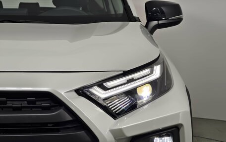 Toyota RAV4, 2025 год, 4 990 000 рублей, 9 фотография