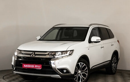Mitsubishi Outlander III рестайлинг 3, 2017 год, 2 149 000 рублей, 1 фотография