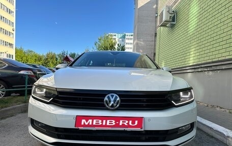 Volkswagen Passat B8 рестайлинг, 2015 год, 1 520 000 рублей, 1 фотография