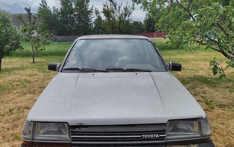 Toyota Camry, 1986 год, 150 000 рублей, 1 фотография