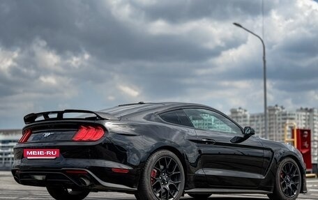 Ford Mustang VI рестайлинг, 2018 год, 2 950 000 рублей, 11 фотография