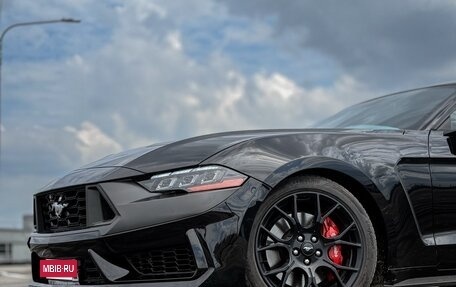 Ford Mustang VI рестайлинг, 2018 год, 2 950 000 рублей, 10 фотография