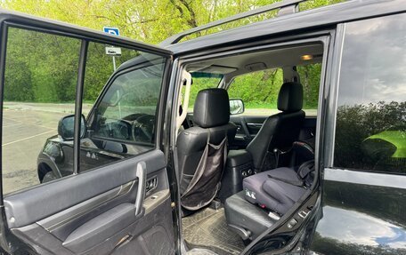Mitsubishi Pajero IV, 2011 год, 1 990 000 рублей, 17 фотография