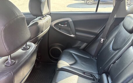 Toyota RAV4, 2007 год, 1 200 000 рублей, 11 фотография