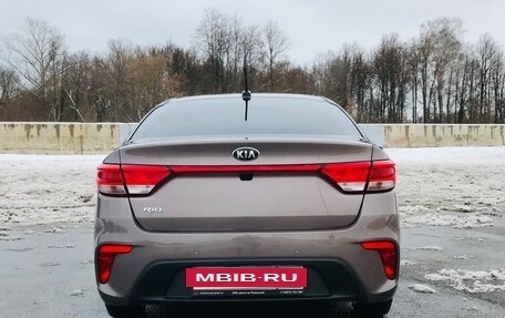 KIA Rio IV, 2017 год, 1 650 000 рублей, 10 фотография