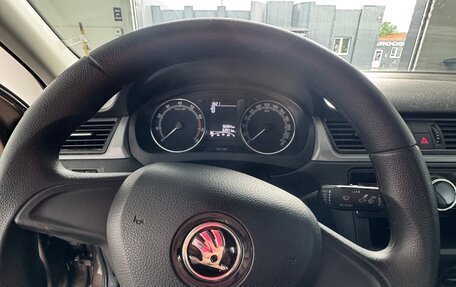 Skoda Rapid I, 2017 год, 1 200 000 рублей, 8 фотография