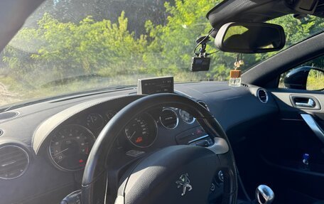 Peugeot RCZ I рестайлинг, 2010 год, 1 500 000 рублей, 23 фотография