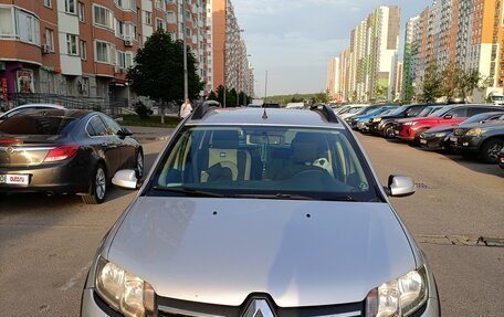 Renault Sandero II рестайлинг, 2017 год, 1 000 000 рублей, 2 фотография