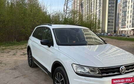 Volkswagen Tiguan II, 2019 год, 2 400 000 рублей, 5 фотография