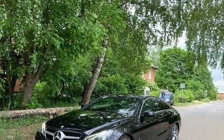 Mercedes-Benz E-Класс, 2015 год, 1 850 000 рублей, 2 фотография