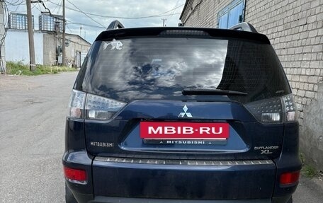 Mitsubishi Outlander III рестайлинг 3, 2011 год, 950 000 рублей, 3 фотография