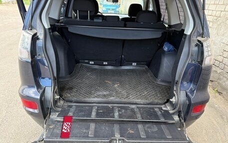 Mitsubishi Outlander III рестайлинг 3, 2011 год, 950 000 рублей, 8 фотография