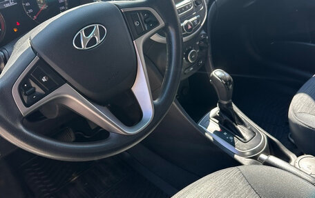 Hyundai Solaris II рестайлинг, 2014 год, 1 150 000 рублей, 8 фотография