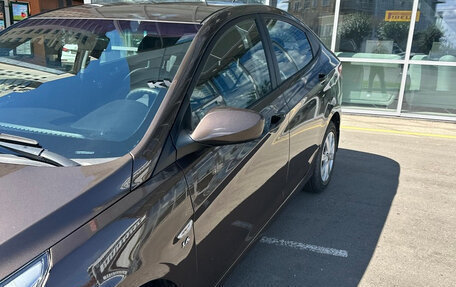 Hyundai Solaris II рестайлинг, 2014 год, 1 150 000 рублей, 5 фотография