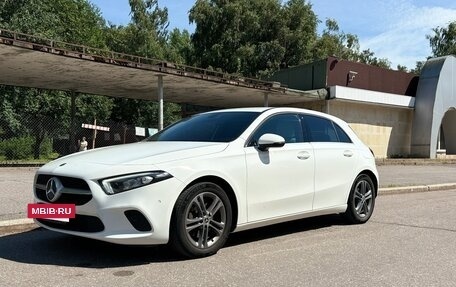 Mercedes-Benz A-Класс, 2018 год, 2 000 000 рублей, 6 фотография