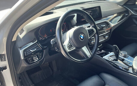 BMW 5 серия, 2020 год, 2 750 000 рублей, 13 фотография