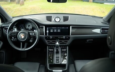 Porsche Macan I рестайлинг, 2025 год, 7 900 888 рублей, 12 фотография