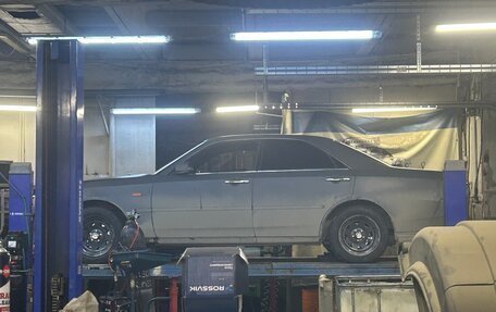 Nissan Gloria XI, 1999 год, 450 000 рублей, 15 фотография
