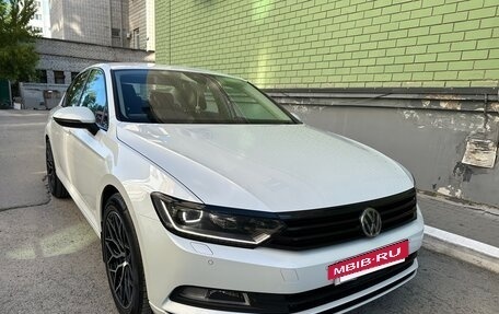 Volkswagen Passat B8 рестайлинг, 2015 год, 1 520 000 рублей, 6 фотография