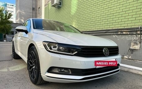 Volkswagen Passat B8 рестайлинг, 2015 год, 1 520 000 рублей, 5 фотография