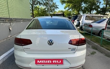 Volkswagen Passat B8 рестайлинг, 2015 год, 1 520 000 рублей, 16 фотография