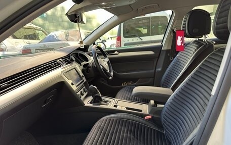 Volkswagen Passat B8 рестайлинг, 2015 год, 1 520 000 рублей, 24 фотография