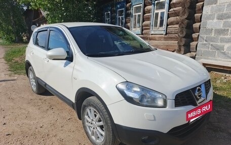 Nissan Qashqai, 2013 год, 890 000 рублей, 2 фотография