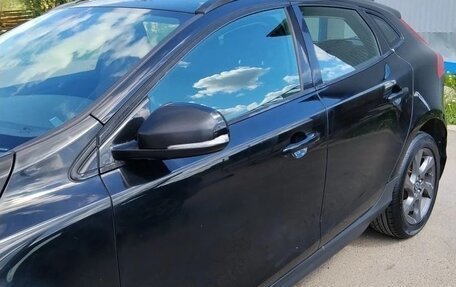 Volvo V40 Cross Country I, 2014 год, 1 000 000 рублей, 7 фотография