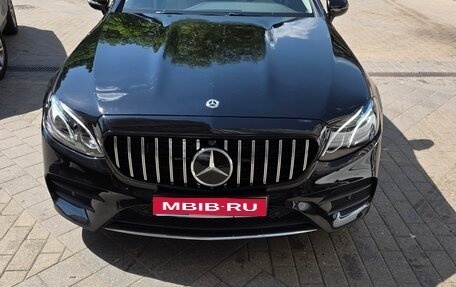 Mercedes-Benz E-Класс, 2019 год, 4 500 000 рублей, 1 фотография