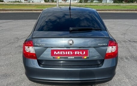 Skoda Rapid I, 2014 год, 950 000 рублей, 3 фотография