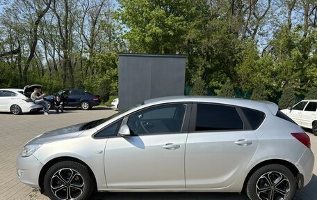 Opel Astra J, 2012 год, 650 000 рублей, 31 фотография