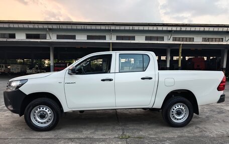 Toyota Hilux VIII, 2026 год, 5 190 000 рублей, 2 фотография