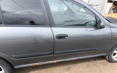 Nissan Almera, 2004 год, 240 000 рублей, 3 фотография