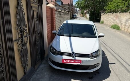Volkswagen Polo VI (EU Market), 2015 год, 890 000 рублей, 23 фотография