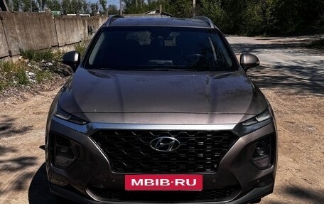 Hyundai Santa Fe IV, 2018 год, 2 550 000 рублей, 2 фотография