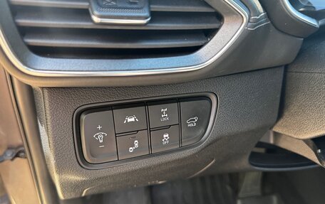 Hyundai Santa Fe IV, 2018 год, 2 550 000 рублей, 12 фотография