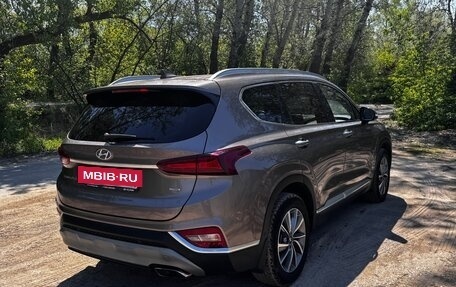 Hyundai Santa Fe IV, 2018 год, 2 550 000 рублей, 4 фотография