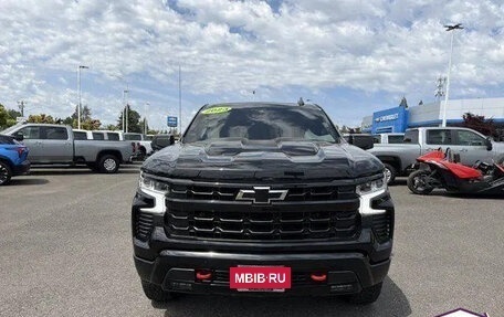 Chevrolet Silverado, 2023 год, 6 883 948 рублей, 2 фотография
