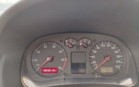 Volkswagen Golf IV, 2003 год, 350 000 рублей, 14 фотография