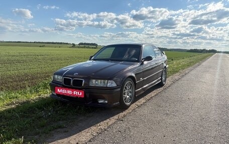 BMW 3 серия, 1992 год, 750 000 рублей, 2 фотография