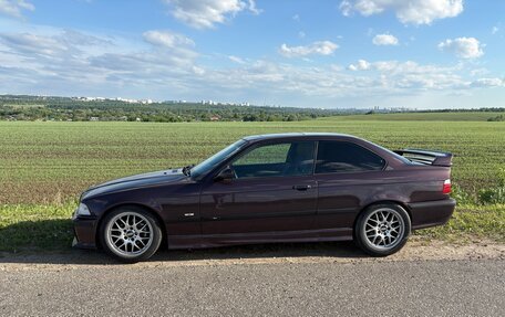 BMW 3 серия, 1992 год, 750 000 рублей, 3 фотография