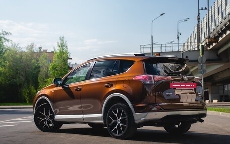Toyota RAV4, 2016 год, 2 485 000 рублей, 4 фотография