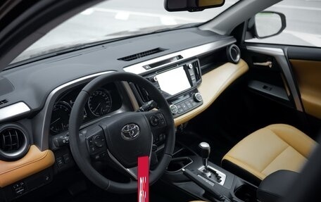 Toyota RAV4, 2016 год, 2 485 000 рублей, 15 фотография