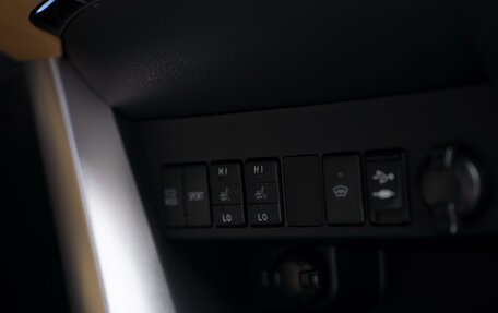 Toyota RAV4, 2016 год, 2 485 000 рублей, 19 фотография