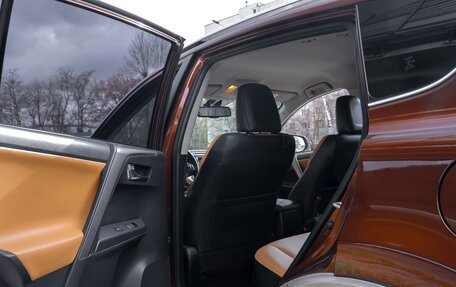 Toyota RAV4, 2016 год, 2 485 000 рублей, 34 фотография