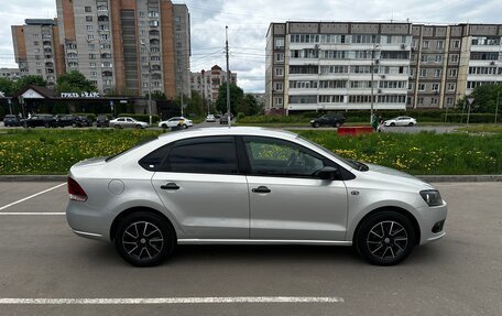 Volkswagen Polo VI (EU Market), 2011 год, 590 000 рублей, 15 фотография